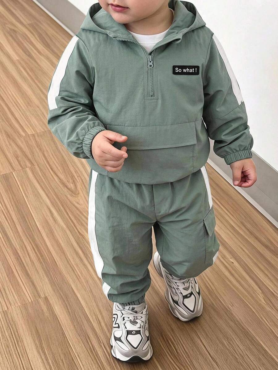 SHEIN Explorewe 返校季 男童2件套休閒夾克套裝,半拉鍊連帽長袖夾克配白色滾邊與寬/窄織帶,搭配3D口袋工裝褲,側邊白色寬織帶、彈性腰頭,梭織布料,男童夏季長袖褲裝套裝,男童服飾套裝 - 薄荷綠 - 查看 1