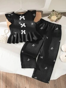 Elladie kids 2件組女童夏季新款小圓領露背水滴藍蝴蝶結仿刺繡印花布料短袖荷葉邊前綴蝴蝶結裝飾上衣休閒直筒短褲簡約復古時尚套裝 - 黑色 - 查看 4
