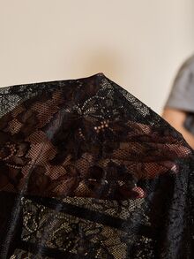 Glamine Charm 女士纯色蕾丝拼接甜心领透明性感长袖紧身衣 - 黑色 - 查看 7