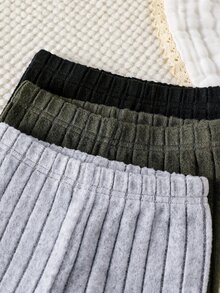 SHEIN Vintaside Kids 男嬰多件套秋冬長袖T恤套裝，純色針織圓領上衣 + 休閒長褲 2件套，簡約時尚百搭風格，適合嬰兒日常穿著、戶外旅行、度假、休閒室內、露營、野餐、幼兒園上學穿著 - 彩色 - 查看 6
