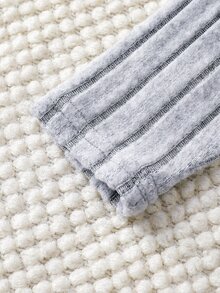 SHEIN Vintaside Kids 男嬰多件套秋冬長袖T恤套裝，純色針織圓領上衣 + 休閒長褲 2件套，簡約時尚百搭風格，適合嬰兒日常穿著、戶外旅行、度假、休閒室內、露營、野餐、幼兒園上學穿著 - 彩色 - 查看 10