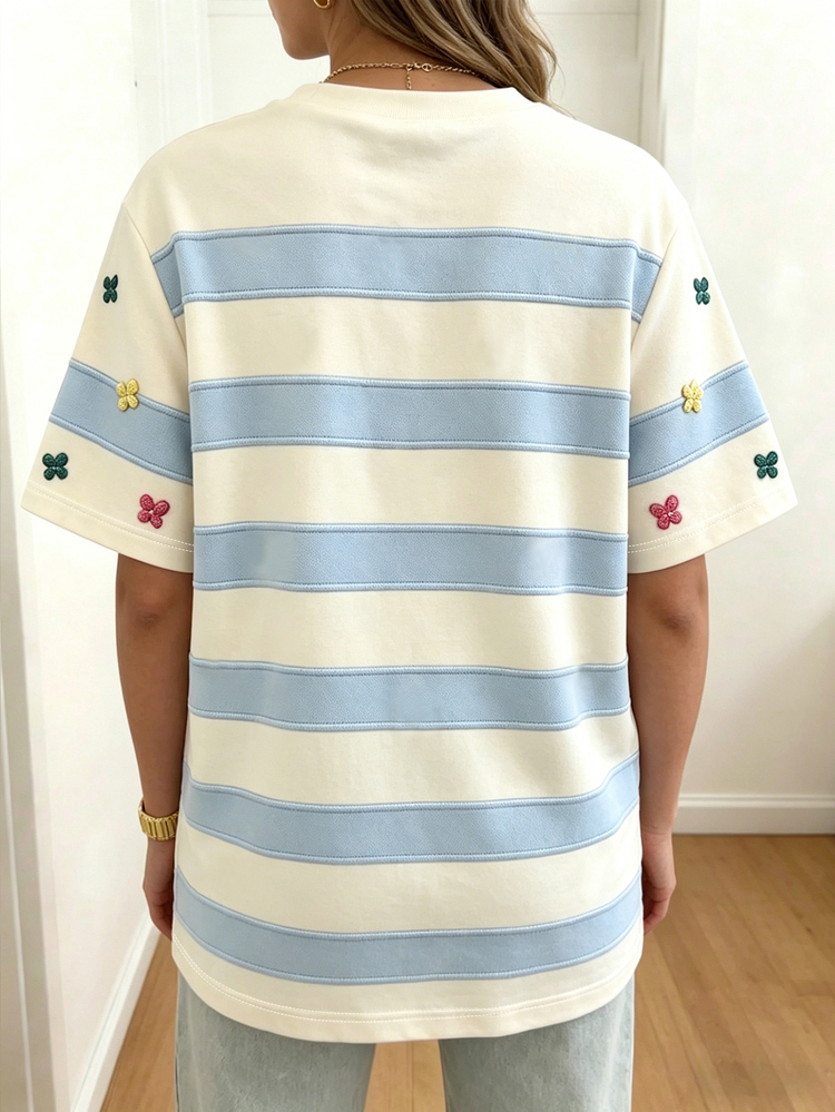 EMERY ROSE Light Blue Striped Print T-Shirt, Summer Cute Vacation Sweet-Style Retro Casual Wear, Stylish Comfortable Versatile Top For Spring, Autumn Formal - White - View 2
