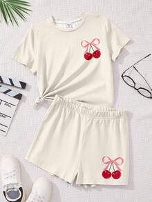 SHEIN Leap Crew 2 件套可爱樱桃蝴蝶印花奶油白色宽松休闲圆领短袖 T 恤和短裤，适合少女，适合春夏季、返校季、2000 年代风格、Y2K、清凉夏日、度假氛围 - 彩色 - 查看 1