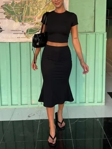 SHEIN SXY Women's Black Basic Short Sleeve T-Shirt And Mermaid Skirt Set Night Out Summer Minimalist Casual Basic - Black - View 9