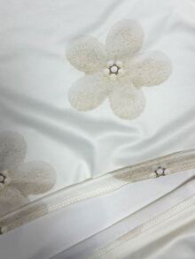 淺杏色花卉印花女款T恤，花朵與珍珠印花圓領短袖甜美休閒上衣，時尚學院風，適合日常購物、度假穿搭、開學季、鄉村假期、莊園，淺杏色，清新花卉，可愛日系風 - 彩色 - 查看 4
