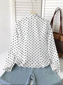 SHEIN 青少年女孩黑白波點印花修身圓弧下擺休閒襯衫，適合春季、秋季、冬季，開學季穿搭，優雅學院風 - 黑與白 - 查看 2