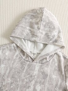 SHEIN 2件組兒童小男孩秋冬迷彩套頭運動衫長袖套頭衫與運動長褲套裝，迷彩套裝，兒童套裝，運動衫套裝，秋冬套裝 - 彩色 - 查看 6
