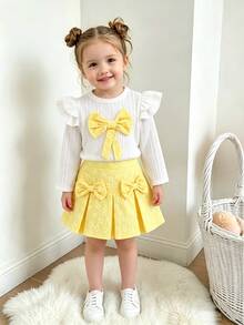 SHEIN Playful Pals 2pcs Baby Girl Cottagecore Sweet Party Daily Spring Ruffle Shoulder Bow Decor Top Floral Print Pleated Skirt Outfit Set - Yellow - View 4