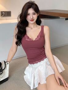 DAZY 春夏西瓜紅粉色休閒街頭風鏤空蕾絲飾邊拼接修身細肩帶背心上衣，適合婚禮宴會情人節，女款 - 西瓜粉 - 查看 8