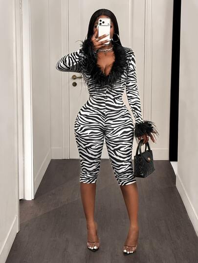 BamGleam European & American Style Zebra Stripe Plush Patchwork Jumpsuit, Deep V-Neck, Cinched Cinched Waist, Long Sleeve, Stage Style Sexy Bodysuit