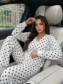 SHEIN EZwear 大尺碼女款波點印花長袖運動衫與長褲休閒套裝 - 黑與白 - 查看 7