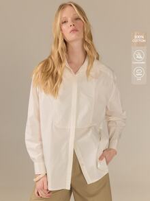 KÆRIA Hus Relaxed Tuxedo Short - 100 Cotton Crisp Shirting - Off-White, Relaxed Fit, Office, Smart Modest Minimalist Casual, Fall Teachers' Day, Elegant, Work - White - View 7