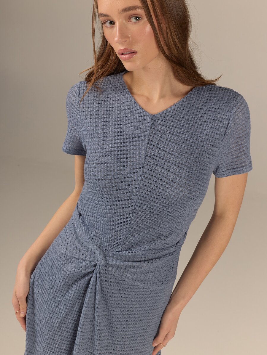KÆRIA Hus Twist Waist Maxi Dress - Dimensional Jersey - Steel Blue Marle - Lined, Holiday, Modern, Comfortable - Mint Blue - View 1
