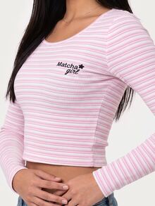 MISSGUIDED TEEN 羅紋針織短版長袖上衣，圓領，粉色白色橫條紋，抹茶女孩刺繡，適合春夏休閒穿搭 - 粉色 - 查看 5