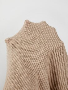 SHEIN 新款春夏秋冬老錢風紋理針織披肩女款 前扭結不對稱下擺披肩層次穿搭 - 卡其色 - 查看 7