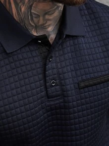 Manfinity CasualCool 男士纯色华夫格纹短袖 Polo 衫，学院风图案，藏蓝色 Polo 衫，男士衬衫，男士休闲上衣，适合日常休闲、周末旅行、户外活动、探险旅行、轻松的工作环境，可作为男友/丈夫礼物、周年纪念/生日礼物、派对、暑假、新年、婚礼、情人节等场合穿着。 - 寶藍色 - 查看 6
