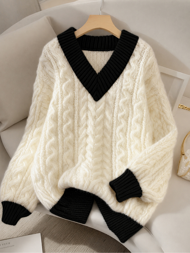 Franclia New Autumn/Winter Loose Gentle Sweet Pink Slouchy Design V-Neck Thick Cable Knit Niche Versatile Women's Pullover Sweater - Black and White - View 3