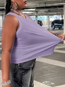 SHEIN CURVE+ 女款大尺碼休閒基礎修身白色圓領露肩背心，舒適面料，適合夏季 - 紫丁香色 - 查看 4