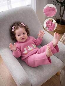 SHEIN Fall Clothes Winter Toddler Girl Pink Round Neck Long Sleeve Jacquard Floral Sweater Set, Back To School, Cozy Soft, Festival Outfits Christmas - Pink - View 9