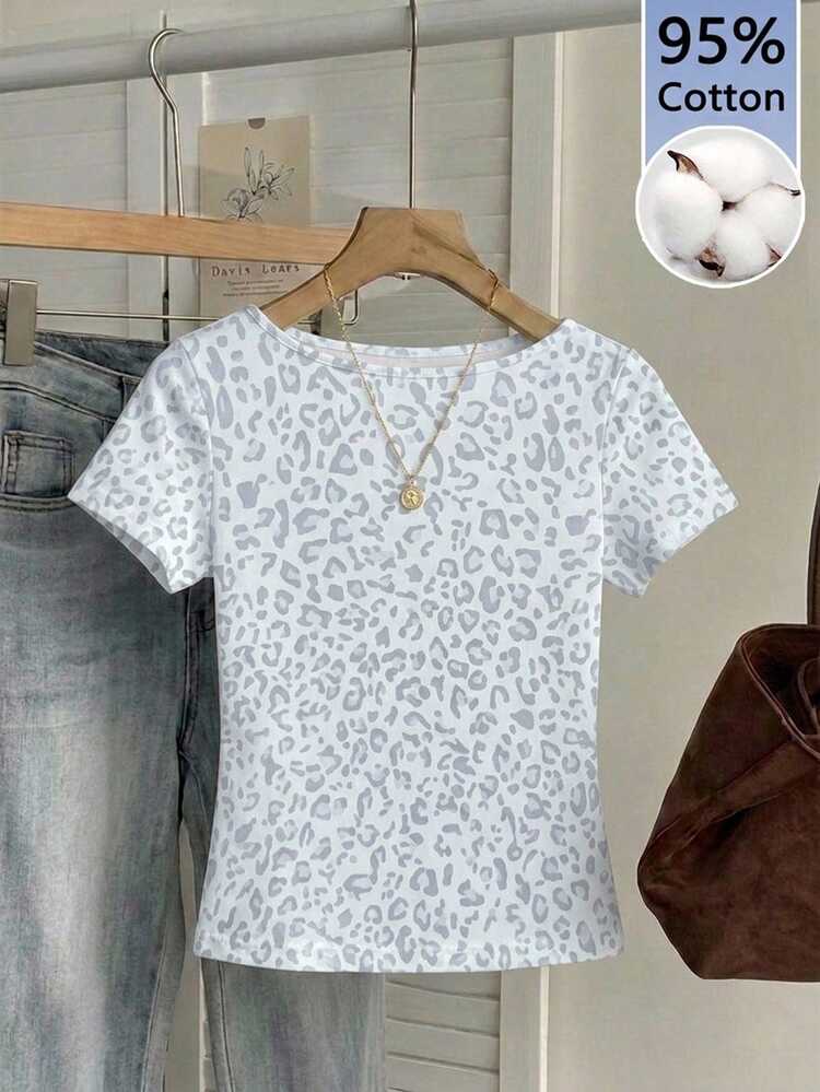 CovetEZ Kaos Lengan Pendek Motif Leopard Kasual Minimalis Seksi dengan Bahu Terbuka, Cocok untuk Musim Semi dan Musim Panas, Padu Padan Pakaian Musim Semi dan Musim Panas, Motif Leopard Membuat Anda Terlihat Lebih Cerah - MultiWarna - View 5