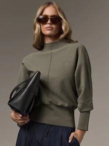 COSMINA Sweater Wanita Kasual Warna Polos Kerah Tegak Lengan Kelelawar, Musim Gugur/Dingin - Hijau Tentara - View 4