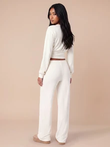 MISSGUIDED TEEN 舒適針織短版開襟外套與寬腿褲套裝，前扣鈕扣長袖居家休閒兩件式套裝，秋冬款 - 白色 - 查看 2