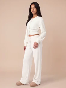 MISSGUIDED TEEN 舒適針織短版開襟外套與寬腿褲套裝，前扣鈕扣長袖居家休閒兩件式套裝，秋冬款 - 白色 - 查看 3