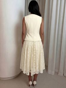 Modelyn Women's Spring/Summer Butter Yellow Pale Yellow Woven Sleeveless V-Neck Waist-Cinching Button-Up A-Line Elegant Commuter Top Lace Skirt 2 Pieces Set - Apricot - View 2