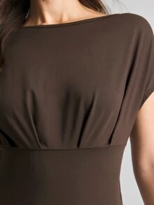 Ontre 2026 New Summer Women's T-Shirt, Fitted Waist, Blue Striped Long Sleeve Top, Knit Fabric, Boat Neck, Pleated Batwing Sleeve, Design-Driven Casual Commute Urban Modern Minimalist Elegant Tea Party Independence Day Old Money Style Teacher Outfit Women's Office Wear Holiday Dress Vacation Date Outfit Women's Outing Wear Fashion Versatile Women's T-Shirt - Coffee Brown - View 5