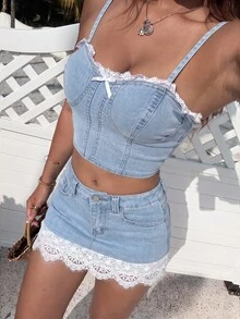 SHEIN EZwear 大尺碼女款彈性牛仔迷你裙，蕾絲飾邊裝飾，淺色修身牛仔迷你裙，牛仔風女裙 - 淺色水洗藍 - 查看 5