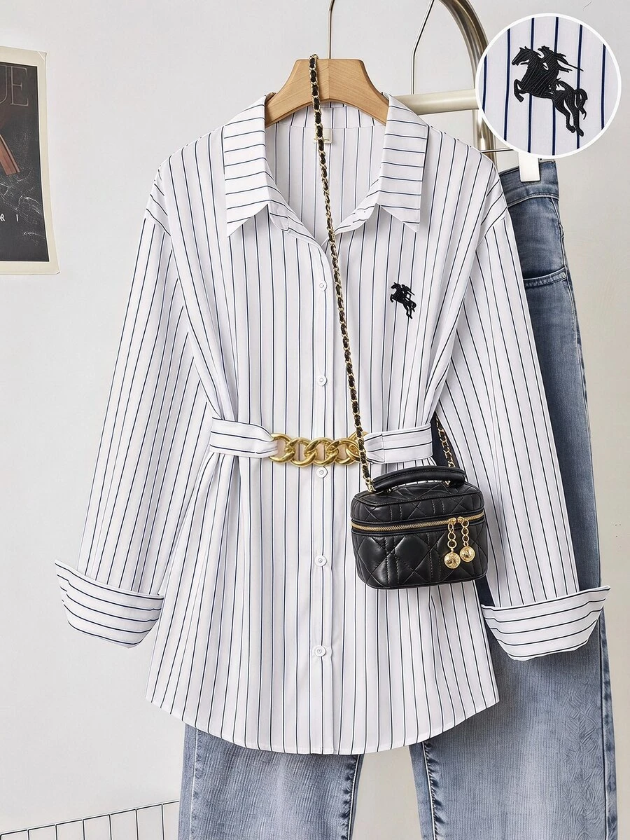 SHEIN Teen Girl Casual Fashion Lapel Shirt Button Placket Practical Version Loose, Comfortable, Soft, Practical And Versatile, Suitable For Autumn, Spring And Summer, Suitable For Daily Wear, Commuting, Outdoor Play, Sports, School, Streetwear, Parties And Photography - Black and White - View 1