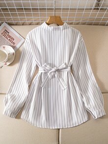 SHEIN Teen Girl Casual Fashion Lapel Shirt Button Placket Practical Version Loose, Comfortable, Soft, Practical And Versatile, Suitable For Autumn, Spring And Summer, Suitable For Daily Wear, Commuting, Outdoor Play, Sports, School, Streetwear, Parties And Photography - Black and White - View 2