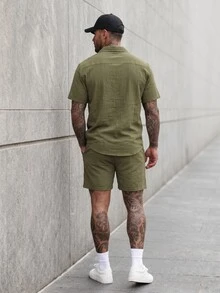 KRYTIVO Plus Size Men's Solid Color Short Sleeve Shirt And Shorts Casual Set - Army Green - View 2