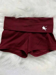 酒紅色