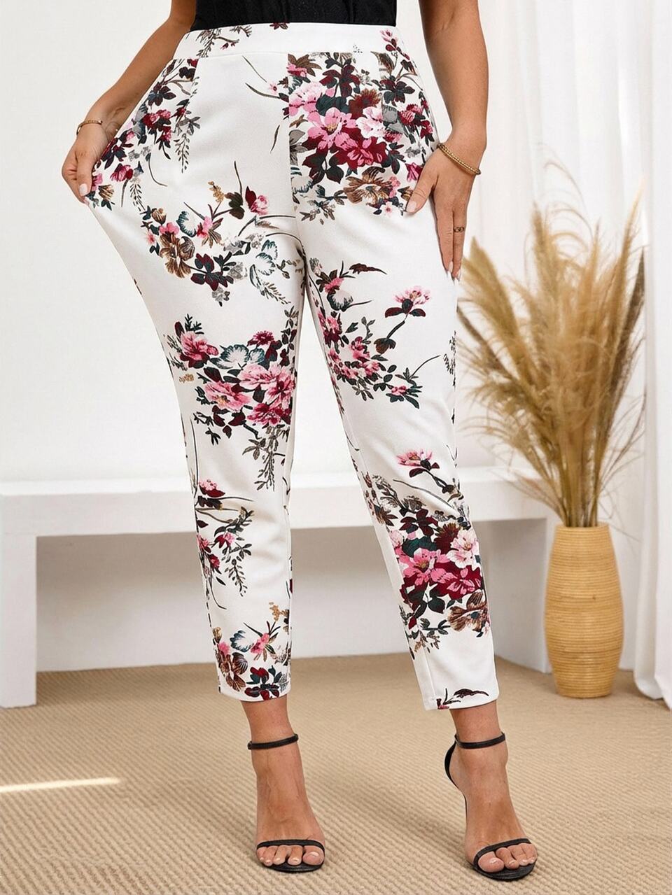 Plus Size Women's Floral Print Elastic Waist Side Pocket Ankle Pants, Casual, Summer