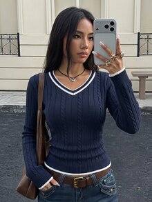SHEIN 兒童青少年女孩極簡純色V領長袖套頭毛衣，休閒日常穿著，秋冬長袖上衣，學院風V領長袖毛衣，復古V領毛衣，返校穿搭 - 藏蓝色 - 查看 4