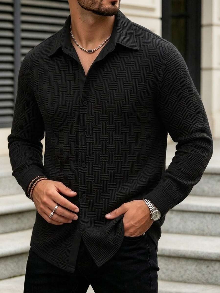 Manfinity Homme La chaqueta negra texturizada es la opción ideal para el uso diario. - Negro - Ver 1