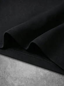 BATMAN X SHEIN Manfinity EMRG 男士圓領休閒百搭日常穿著短袖T恤 - 黑色 - 查看 7