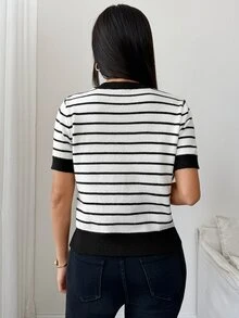 SHEIN 優雅法式極簡風黑白格紋拼色女款短袖針織上衣，春夏秋休閒通勤上班早午餐上衣 - 彩色 - 查看 5