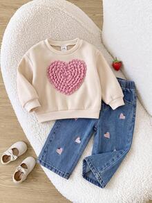 SHEIN طقم كاجوال للبنات الرضع من سويت شيرت بأكمام طويلة مزين بقلب ثلاثي الأبعاد وبنطلون جينز، طقم جينز متطابق - متعدد الألوان - مشاهدة 8