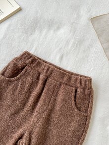 SHEIN 2件組幼女上衣褲子套裝，可愛甜美棕色與白色蝴蝶結荷葉邊飾，長袖圓領，生日秋季芭蕾公主風舒適寬鬆周歲裝 - 卡其色 - 查看 7