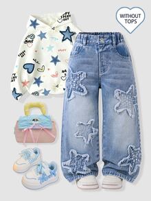 SHEIN Genkimix Kids 女童浅蓝色水洗牛仔阔腿裤，复古时尚Y2K休闲校园风，推荐日常穿着，饰有3D星星贴花，毛边裤脚，松紧腰带和纽扣门襟，宽松阔腿版型，适合所有季节。 - 中等水洗藍 - 查看 2