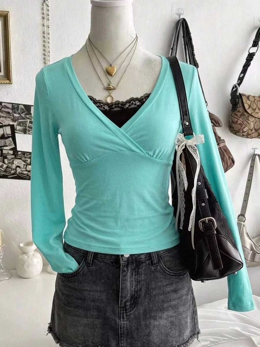1pc Tween Girls V-Neck Long Sleeve Slim Fit T-Shirt, Simple Solid Color, Casual Everyday Top, Autumn - Green - View 1