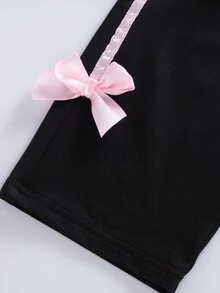 SHEIN Playful Pals 2件組女嬰夏季可愛黑色圓點家庭套裝 甜美粉色蝴蝶結印花T恤與長褲 優雅街頭風休閒校園日常穿搭 - 黑色 - 查看 4