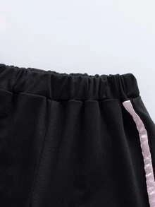 SHEIN Playful Pals 2件組女嬰夏季可愛黑色圓點家庭套裝 甜美粉色蝴蝶結印花T恤與長褲 優雅街頭風休閒校園日常穿搭 - 黑色 - 查看 5