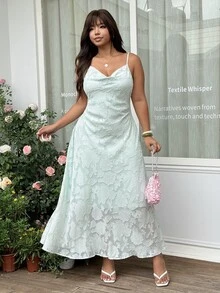 GalTyme Plus Size Summer Elegant Solid Color Cut-Out Cami Dress - Green - View 4