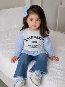 SHEIN Playful Pals 2pcs Cute Toddler Baby Girl School Clothes, Casual Cotton Blue Striped 2-In-1 Ruffle T-Shirt & Flare Denim Jeans Autumn Outfit - Grey - View 1