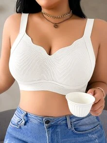 SHEIN 1pc Plus Size Wireless Seamless Bra, Solid Color Curved Hem, Women, Lift - White - View 4