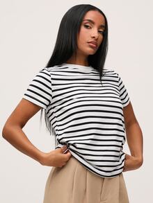 SHEIN BASICS 女款夏季休閒圓領條紋印花上衣，黑白條紋 - 黑與白 - 查看 3