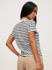 SHEIN BASICS 女款夏季休閒圓領條紋印花上衣，黑白條紋 - 黑與白 - 查看 2